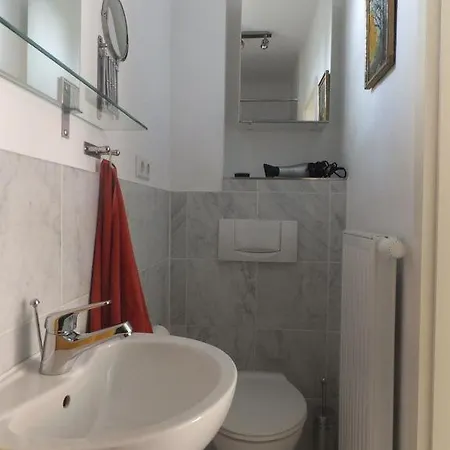 Appartement Jordan 1 *